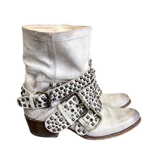 Sendra Studded Harness Leather Boots - Picture 1 of 4